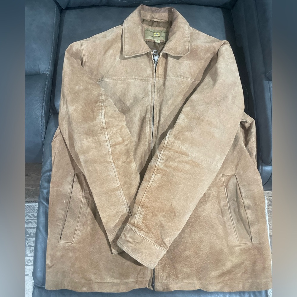 This is a nice tan leather jacket
